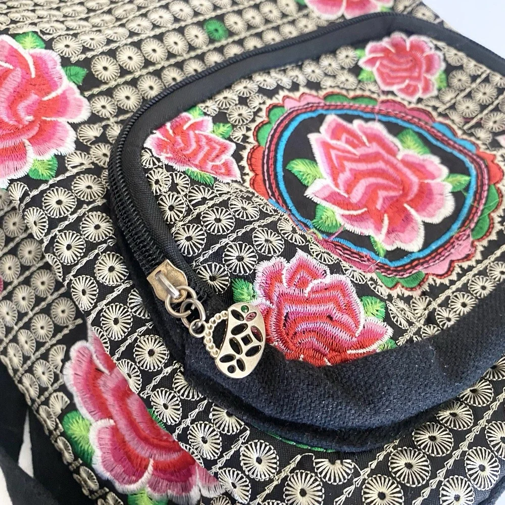 Unbranded Backpack Womens Medium Floral Rose Embroidered Boho‎ Black Excellent